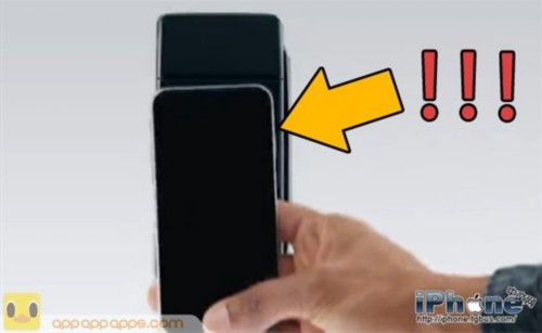 乍看之下,可能以为这是一台iPhone 6s,不过看清楚一点就会发现屏幕左右边框和6s不一样。除此之外,屏幕顶部和底部的边框看似比iPhone 6s更窄。整个机身也好像比iPhone 6s小一些。